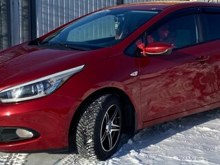 2013 Kia Ceed II, красный, 650000 рублей, вид 4