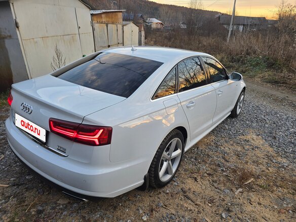 2016 Audi A6 IV (C7) Рестайлинг, белый, 2800000 рублей - вид 4