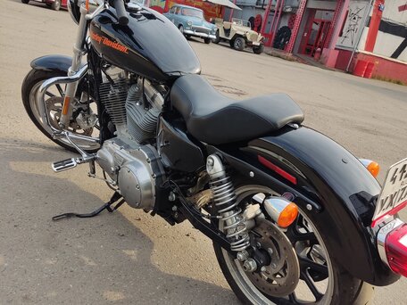 2015 Harley-Davidson Sportster 883, чёрный, 680000 рублей, вид 1