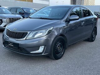 2012 Kia Rio 5-speed III, серый, 690000 рублей, вид 3