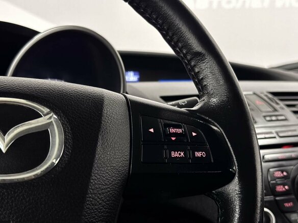 2012 Mazda 3 II (BL) Рестайлинг, красный, 1175000 рублей - вид 16