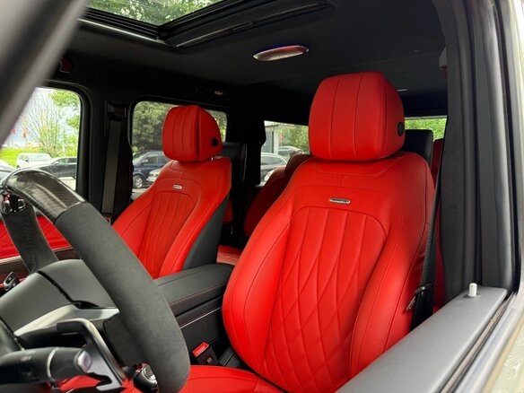 2026 Mercedes-Benz G-Класс AMG 63 AMG II (W465) Рестайлинг, серый, 35840000 рублей - вид 1