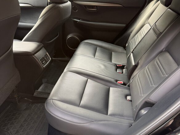 2021 Lexus NX 300 I Рестайлинг, чёрный, 3650000 рублей - вид 18