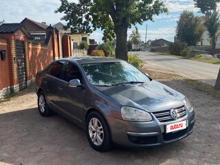 2009 Volkswagen Jetta V, серый, 550000 рублей, вид 4