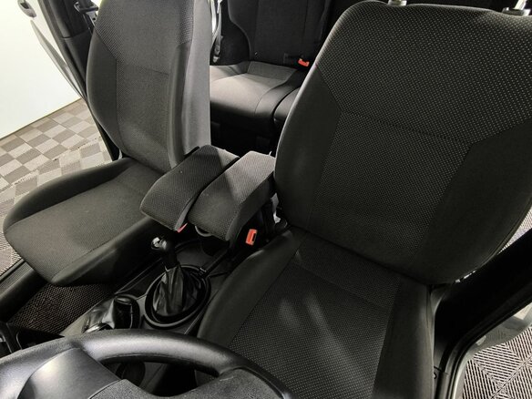 2015 Chevrolet Niva I Рестайлинг, серый, 570000 рублей - вид 8