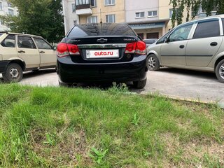 2012 Chevrolet Cruze I, чёрный, 630000 рублей, вид 3