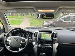 2014 Toyota Land Cruiser 200 Series Рестайлинг 1, чёрный, 4750000 рублей, вид 4