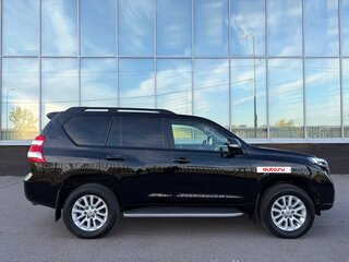 2015 Toyota Land Cruiser Prado 6-speed 150 Series Рестайлинг 1, чёрный, 3890000 рублей, вид 2