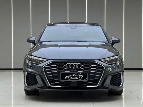 2022 Audi A3 35 TFSI Long IV (8Y), серый, 2437007 рублей, вид 2
