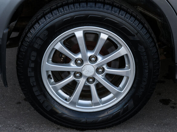 2012 Mitsubishi ASX I, серый, 649000 рублей - вид 16