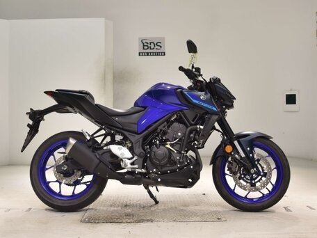 2025 Yamaha MT-03, синий, 600000 рублей, вид 2