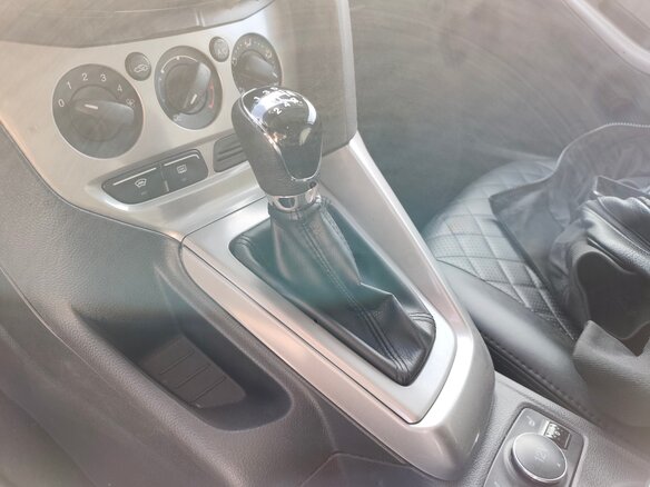 2012 Ford Focus III, серый, 1240000 рублей - вид 13