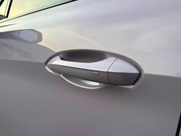 2026 MG 4 EV 53.95 kWh II, фиолетовый, 1900000 рублей - вид 21