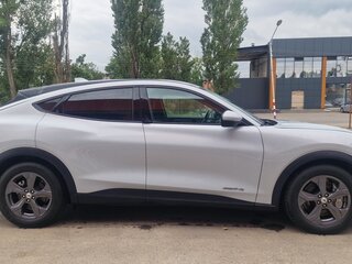 2021 Ford Mustang Mach-E 75 kWh I, серый, 3580000 рублей, вид 4