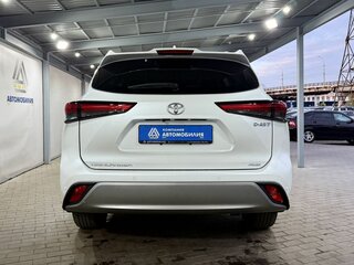 2025 Toyota Highlander IV (XU70), белый, 5299000 рублей, вид 4