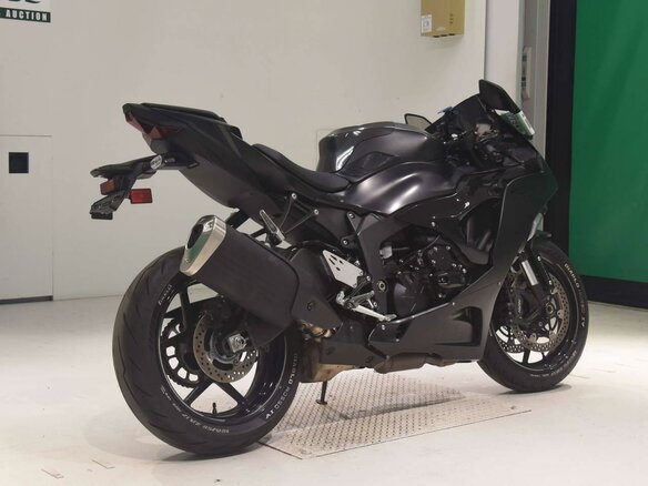 2024 Kawasaki ZX-6R Ninja, чёрный, 1499000 рублей - вид 4