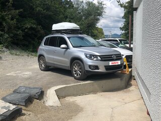 2011 Volkswagen Tiguan I Рестайлинг, серебристый, 1200000 рублей, вид 4