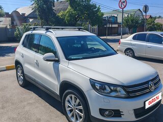 2013 Volkswagen Tiguan I Рестайлинг, белый, 1375000 рублей, вид 2
