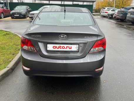 2012 Hyundai Solaris I, серый, 660000 рублей, вид 5