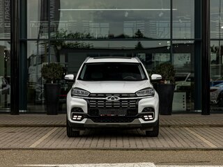 2023 Chery Tiggo 8 I Рестайлинг, белый, 1795000 рублей, вид 2