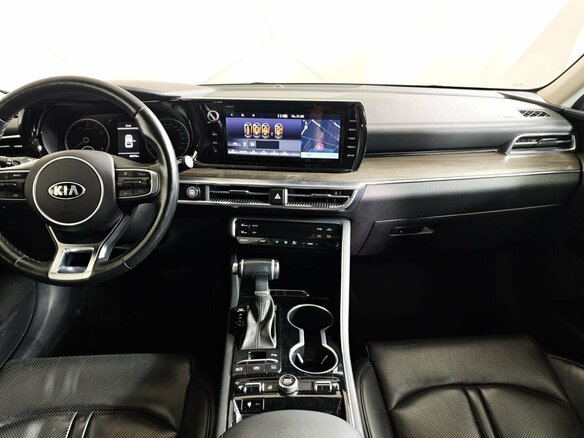 2021 Kia K5 III, белый, 2085000 рублей - вид 14
