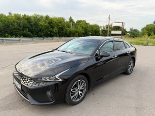 2020 Kia K5 III, чёрный, 2650000 рублей, вид 1