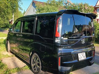 2015 Honda Stepwgn V, чёрный, 1600000 рублей, вид 3