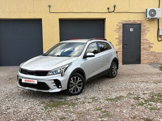 2022 Kia Rio X IV Рестайлинг, серебристый, 1989000 рублей, вид 3