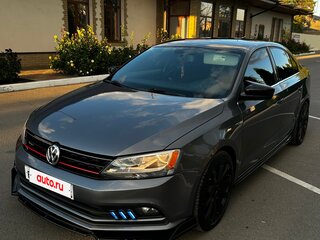 2016 Volkswagen Jetta VI Рестайлинг, серый, 1280000 рублей, вид 2