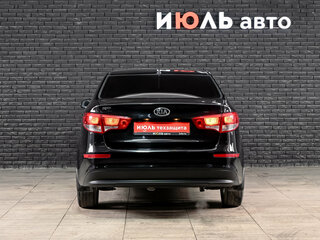 2016 Kia Rio III Рестайлинг, чёрный, 1130000 рублей, вид 5