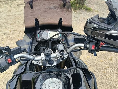 2012 Yamaha XT1200Z Super Tenere, чёрный, 720000 рублей, вид 3