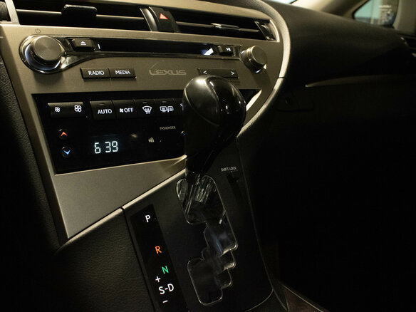 2015 Lexus RX 350 III Рестайлинг, чёрный, 3229000 рублей - вид 18