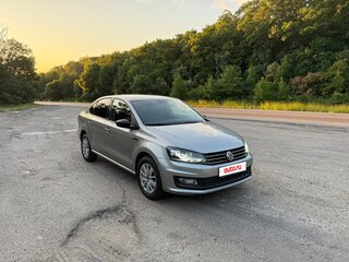 2017 Volkswagen Polo V Рестайлинг, серебристый, 1400000 рублей, вид 4