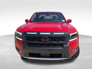 2026 Nissan Frontier III Рестайлинг, красный, 7406593 рублей, вид 2
