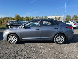 2019 Hyundai Solaris II, серый, 1299000 рублей, вид 2