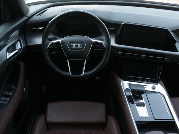 2024 Audi Q6 50 TFSI, чёрный, 6590000 рублей - вид 7