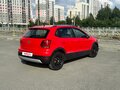 2012 Volkswagen Polo Cross V, красный - вид 2