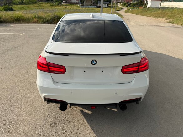 2016 BMW 3 серии 320i VI (F3x) Рестайлинг, белый, 2200000 рублей - вид 6
