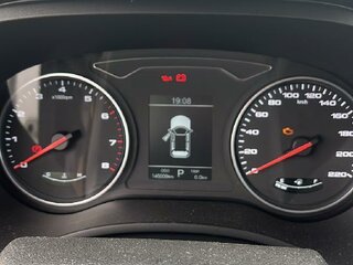 2023 Москвич 3, белый, 940000 рублей, вид 5