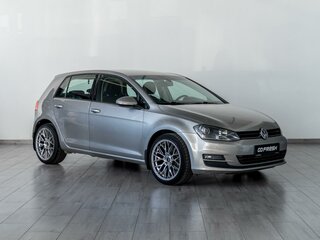 Volkswagen Golf VII
