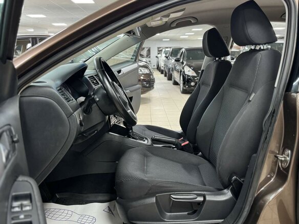 2012 Volkswagen Jetta VI, коричневый, 729000 рублей - вид 6