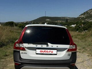 2014 Volvo XC70 II Рестайлинг, белый, 1870000 рублей, вид 3