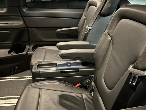 2018 Mercedes-Benz V-Класс Long 200 d длинный III (W447), чёрный, 4149000 рублей - вид 7