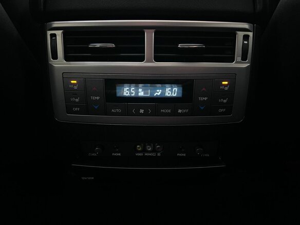 2014 Lexus LX 570 III Рестайлинг, чёрный, 3990000 рублей - вид 30