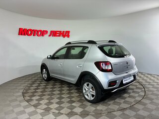 2015 Renault Sandero Stepway II, серый, 820000 рублей, вид 5