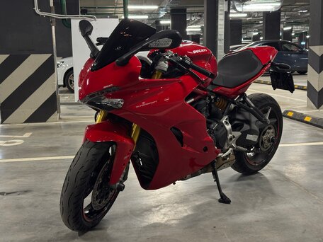 2018 Ducati Supersport, красный, 1039000 рублей, вид 3