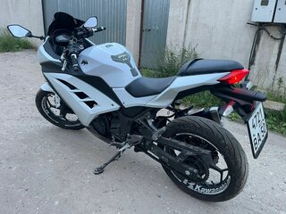 2014 Kawasaki Ninja 300, белый, 380000 рублей, вид 5