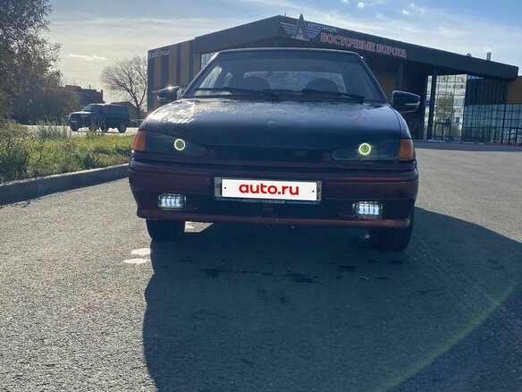 2004 Lada (ВАЗ) 2115, красный, 100000 рублей - вид 1