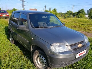2018 Chevrolet Niva I Рестайлинг, серый, 590000 рублей, вид 1