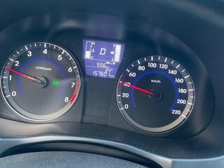 2015 Hyundai Solaris I Рестайлинг, белый, 890000 рублей, вид 3